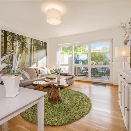 Apartment Waldstraße 35 Reni *