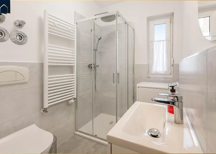 Апартаменты Waldstrasse 35 Reni